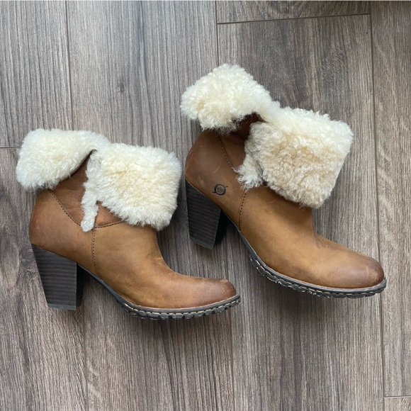 BORN Shearling Lined Tan Leather Heeled Boots | 37 - Picture 3 of 11